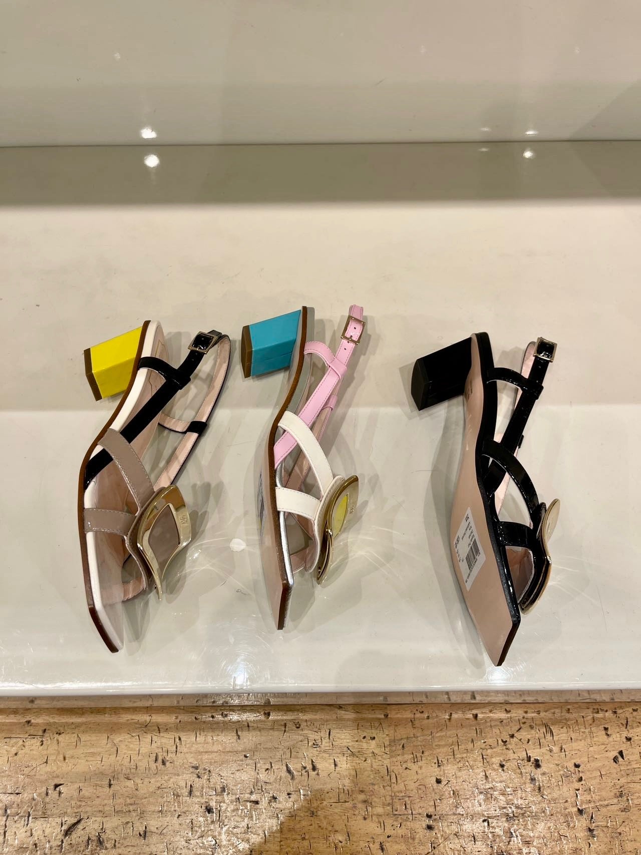 @RV Sandals 金屬釦高跟涼鞋/770P459 🔔限時折🉐21660