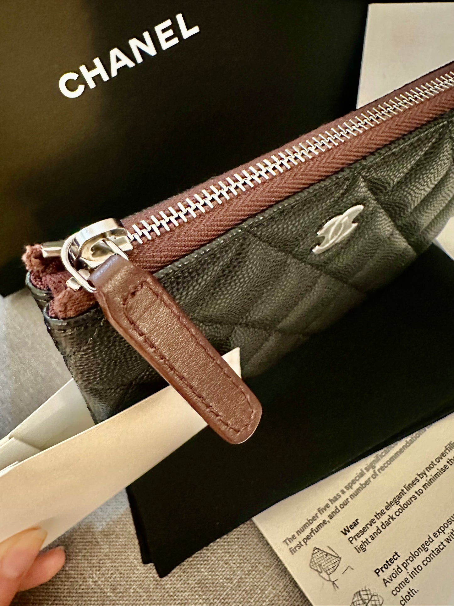 *現貨*CHANEL▪️ZIPPED CASE SMALL 一字拉鍊零錢包 特惠✨🉐22800