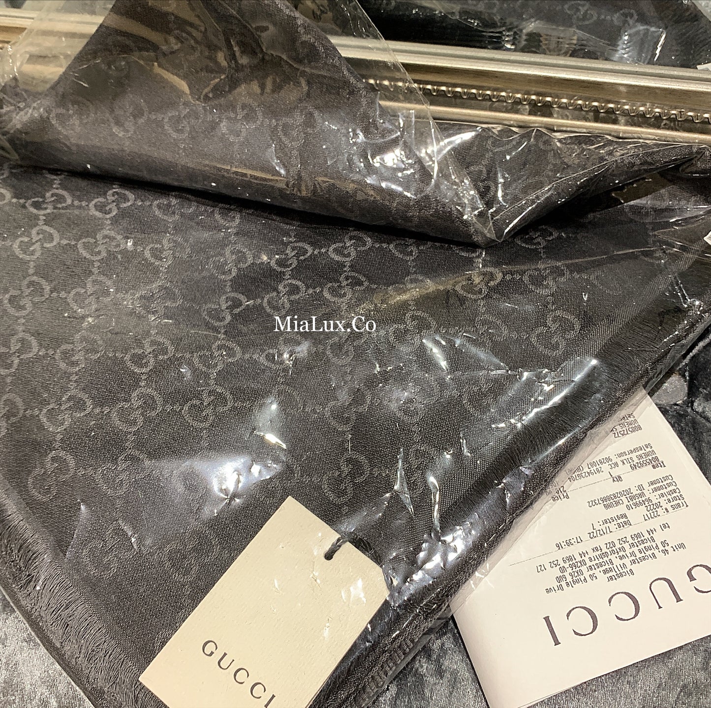 *@Gucci Wool Scarf Square 羊毛大方巾/P180