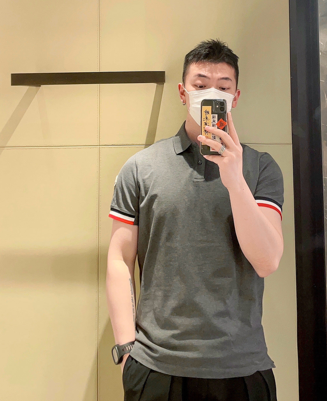 @Moncler Polo 男生款袖飾POLO上衣/230P154 🔔限時折🉐8430