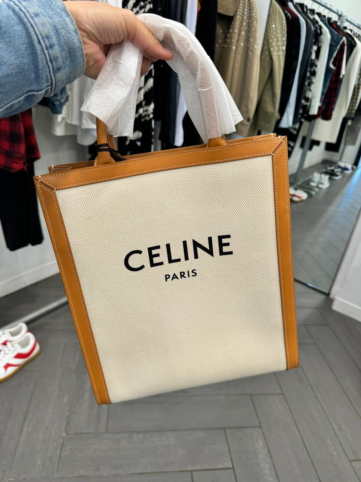 @Celine Small Cabas Vertical 小款托特包/1250P650🔥折上九折🉐27130