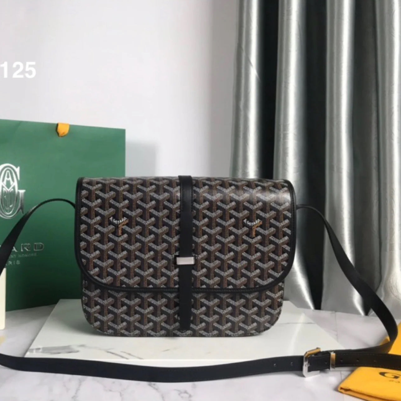 Goyard Belvedere MM 馬鞍郵差包/2195E2560 🍀🉐103400🇪🇺