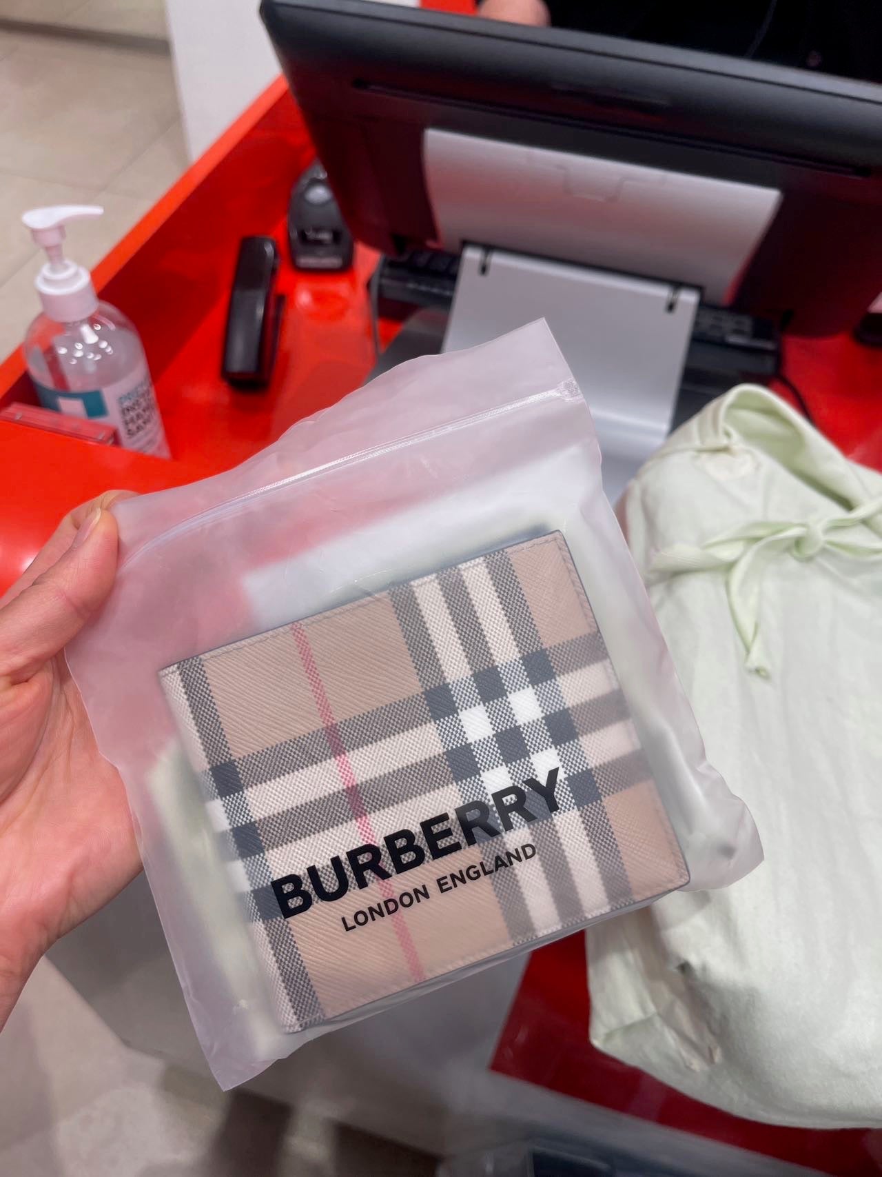 @Burberry Reg 格紋短夾/290P139 🔥下殺🉐7060