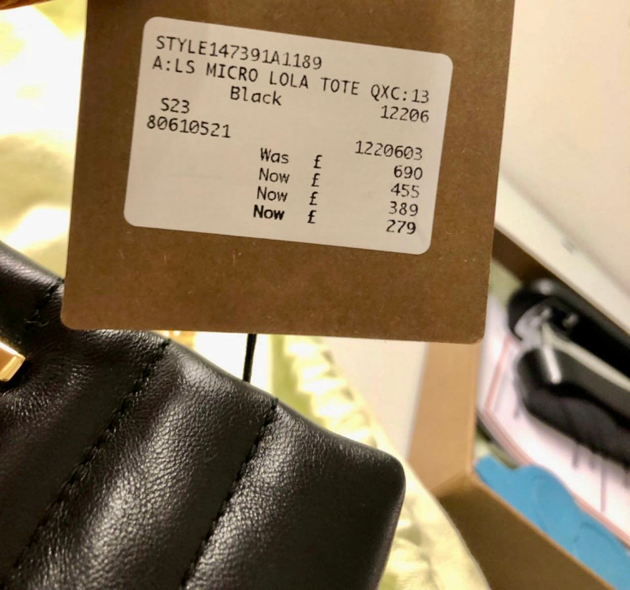 @Burberry Lola TB Micro 水桶包-黑金/690P279 🔥下殺🉐13560
