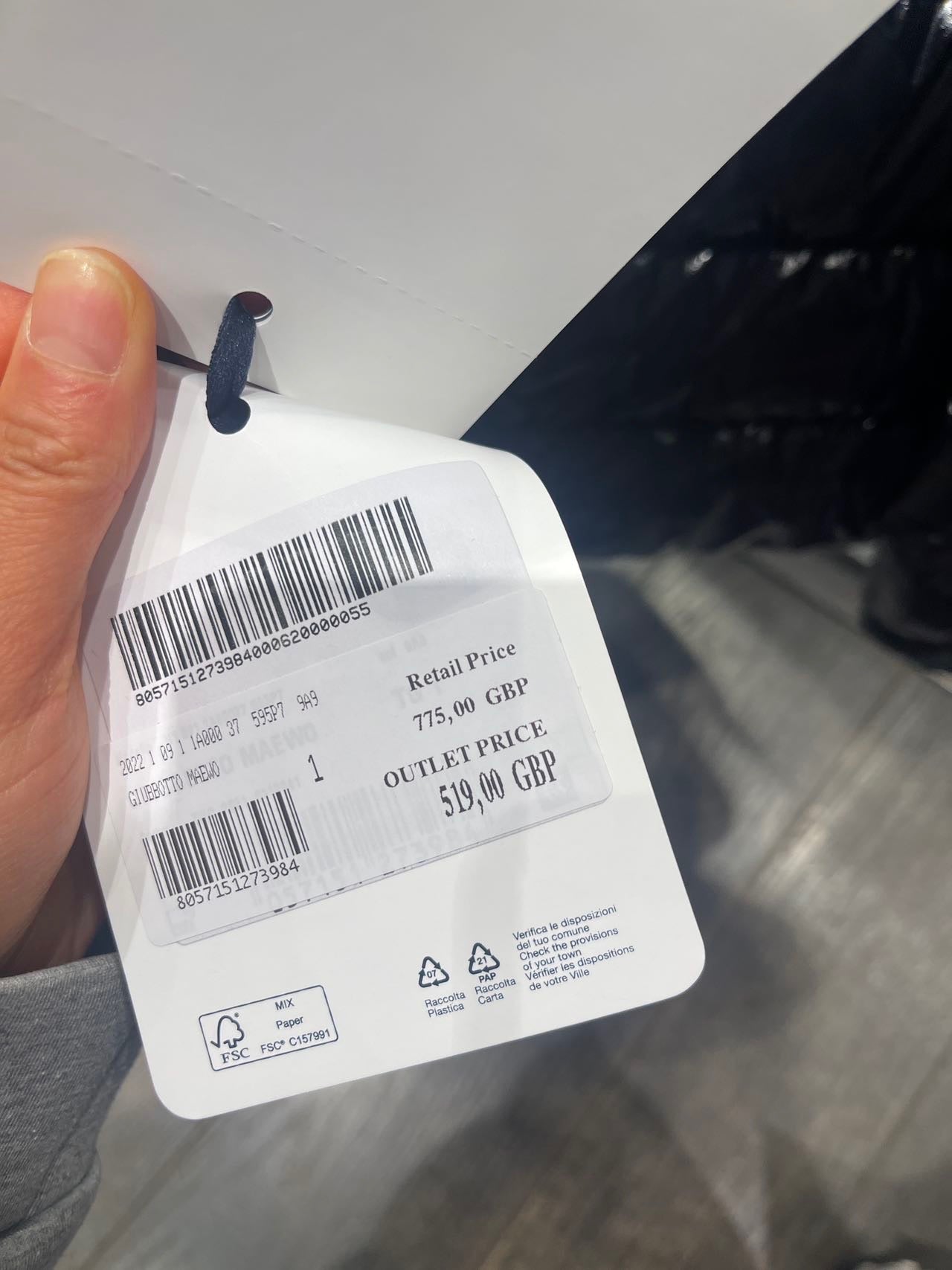 @Moncler Gu 羽絨衣外套/775P519 🔔限時折🉐24360