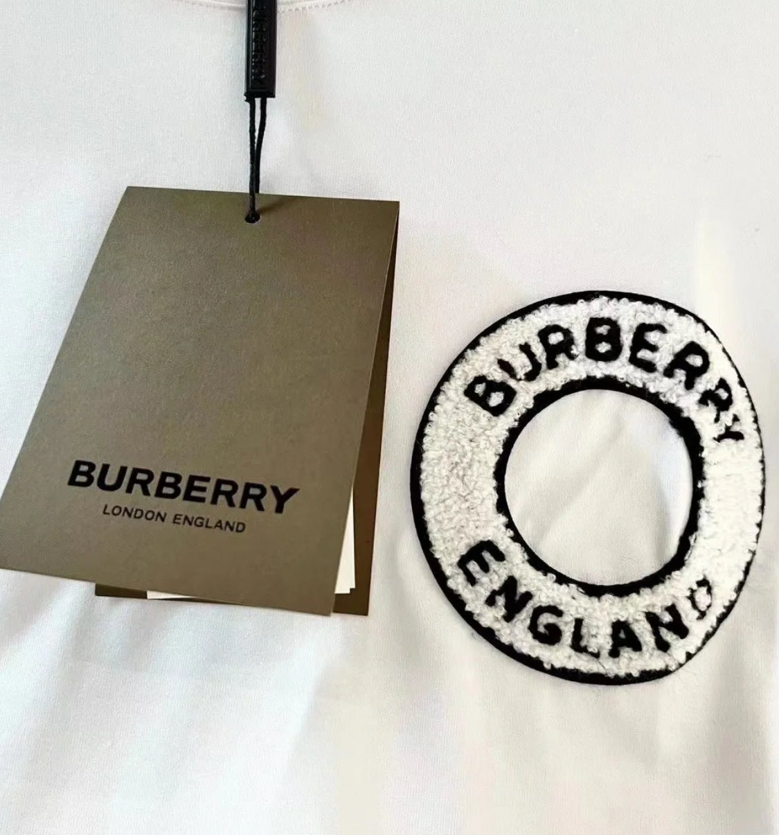 @Burberry 男生款T恤上衣/540P169🔥下殺🉐9110