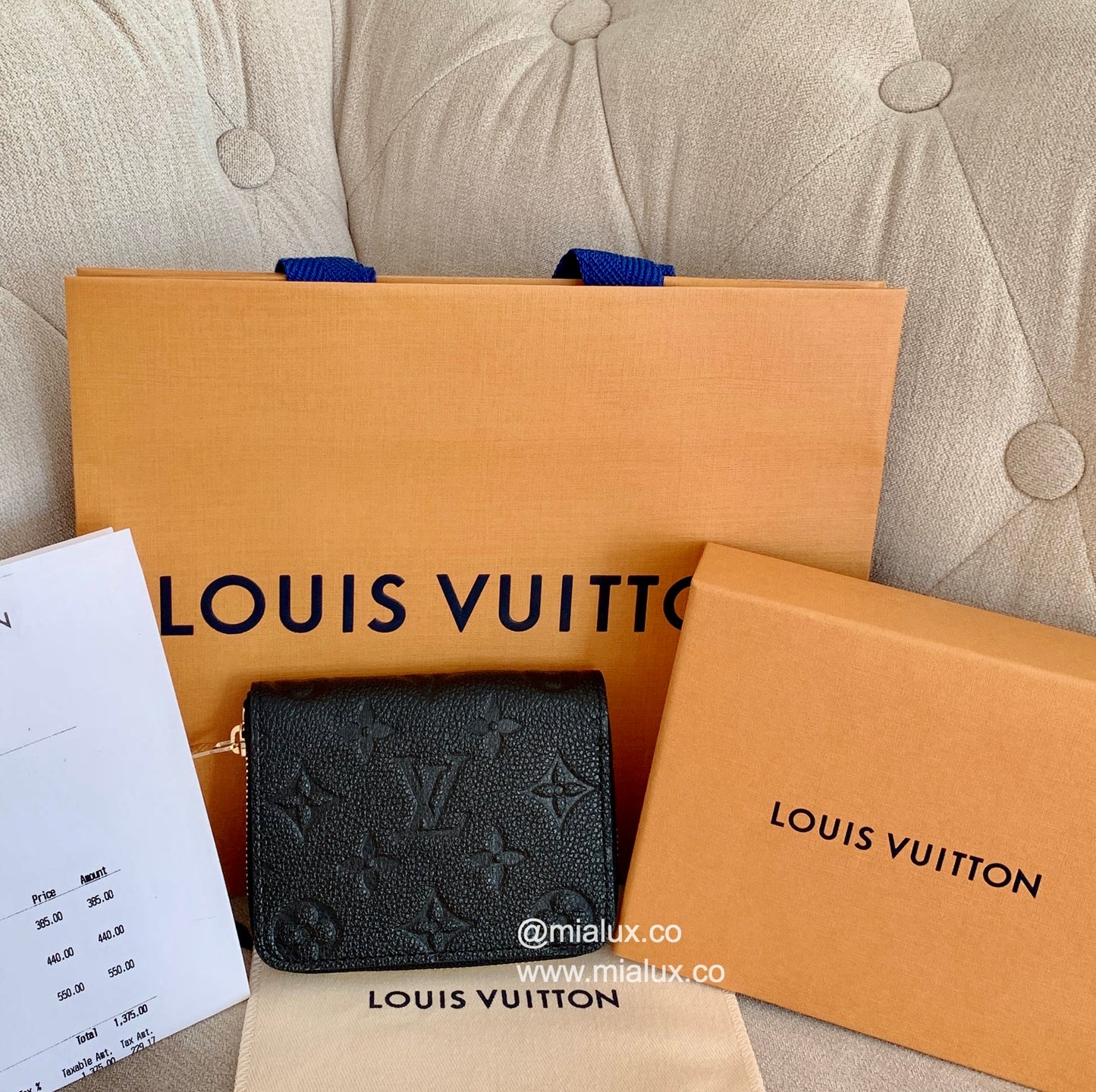 LV Zippy 壓紋牛皮拉鍊錢包/460✨🉐20320