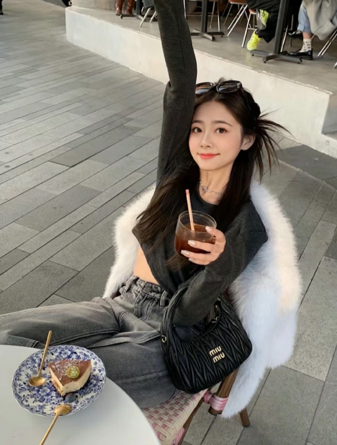 MiuMiu Wander Matelasse Nappa Hobo 小款半月腋下包/1840E2000 🉐69980🏷️