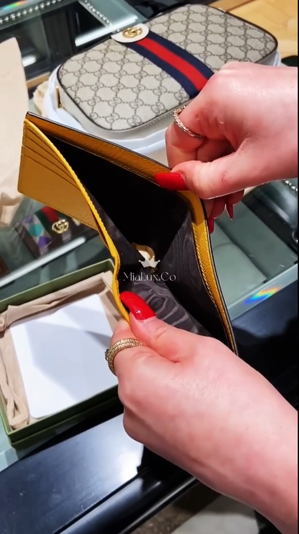 Gucci▪️Neo Vintage GG Supreme Wallet 男女款虎頭雙開短夾/350 🉐14980