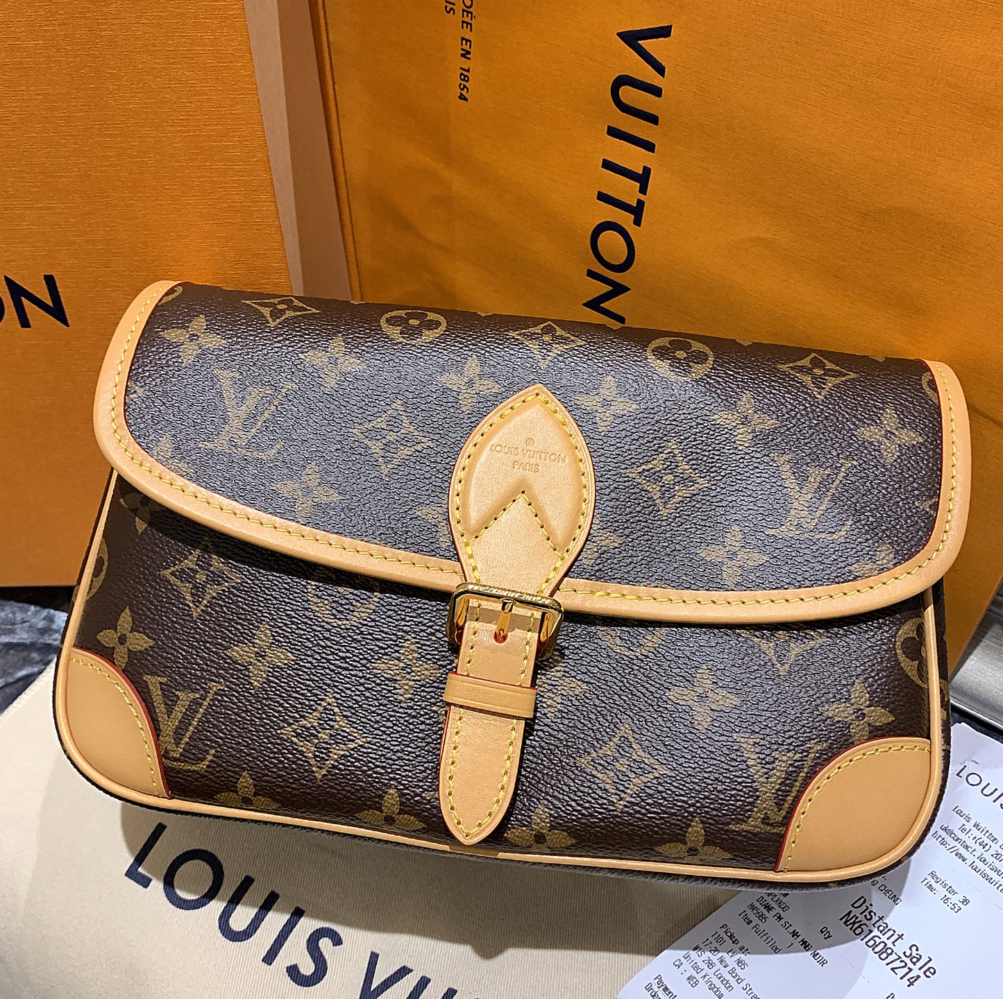 LV▪️Diane 法棍包/1820✨🉐77440