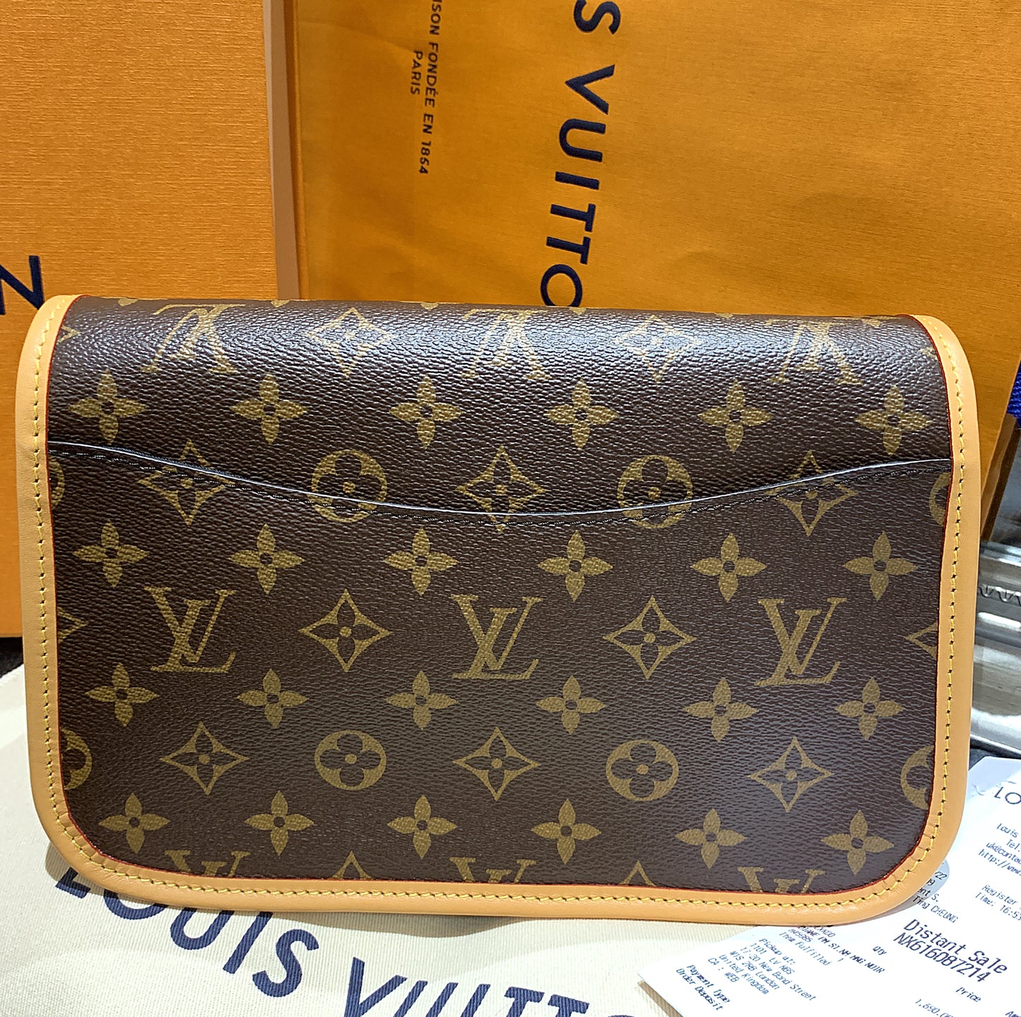 LV▪️Diane 法棍包/1820✨🉐77440