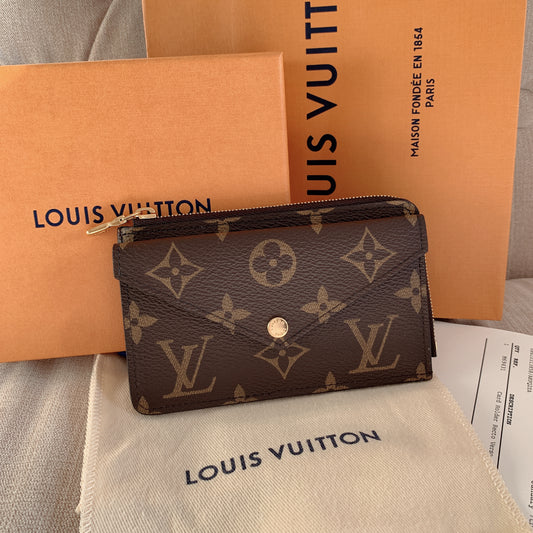 LV Recto Verso 拉鍊卡包/440✨🉐19480