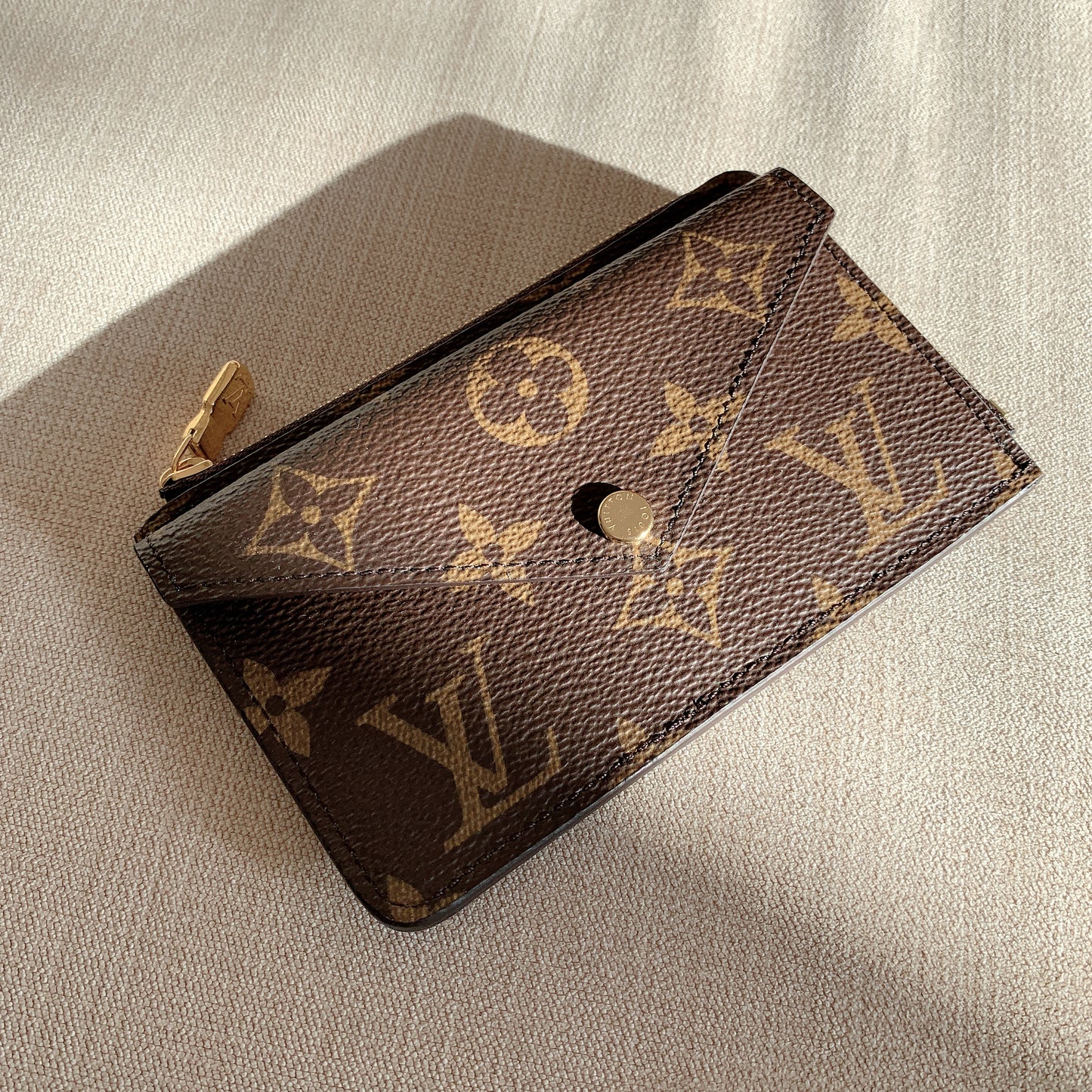 LV Recto Verso 拉鍊卡包/440✨🉐19480