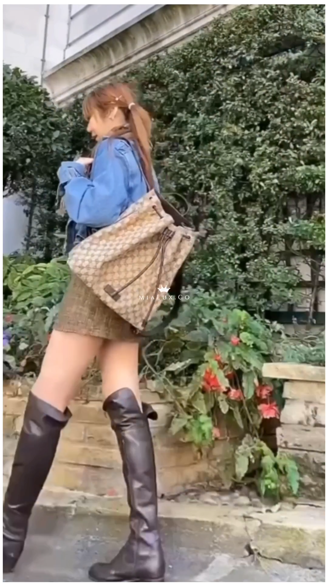 *@Gucci▪️GG Backpack 男生款老花抽繩後背包/P625