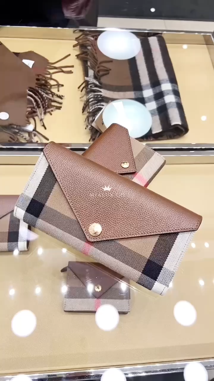 @Burberry▪️Halton 信封長夾/650P189 🔥下殺🉐9310