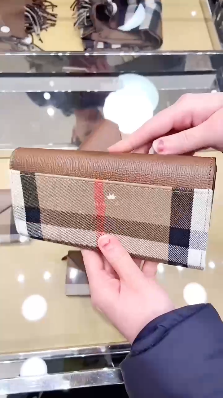@Burberry▪️Halton 信封長夾/650P189 🔥下殺🉐9310