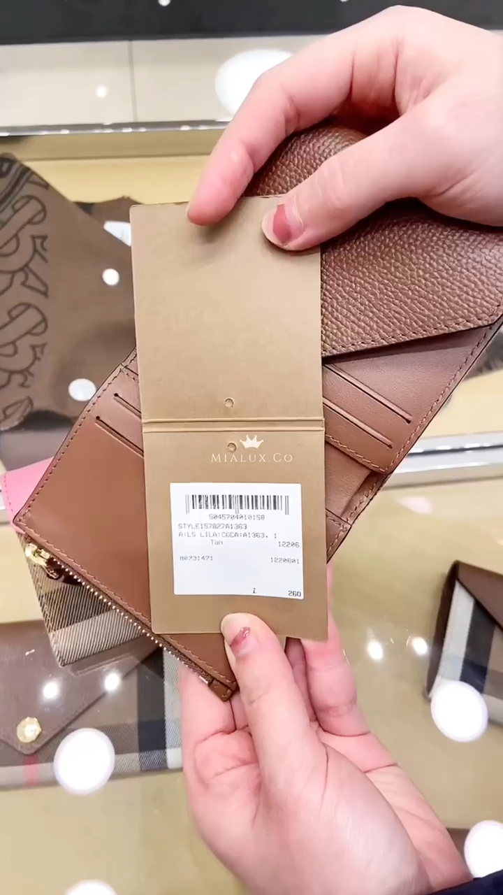 @Burberry▪️Lila 格紋信封三折短夾/P260 🔥下殺🉐12700