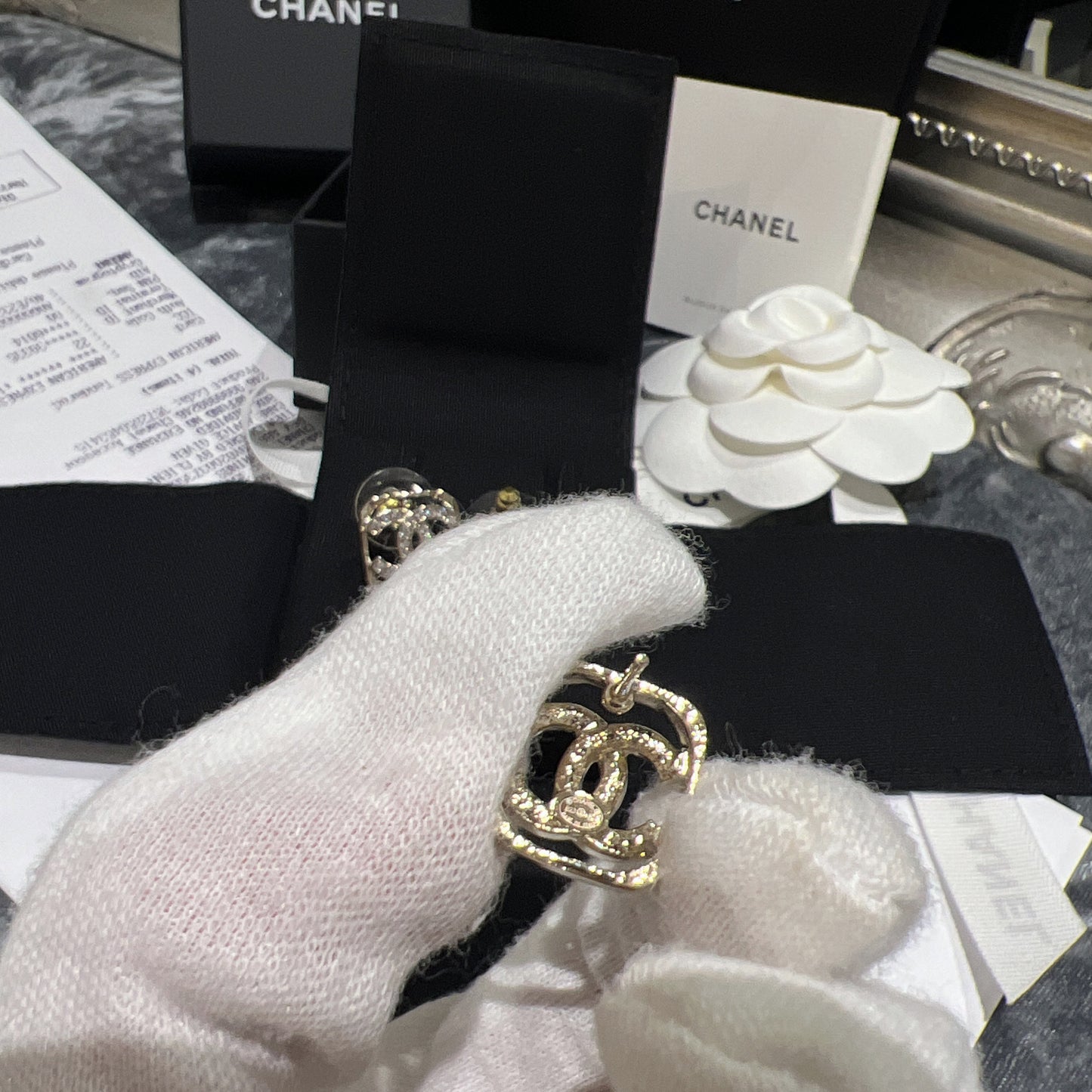 CHANEL▶︎✨| CC LOGO SQUARE METAL EARRINGS 方形水鑽耳環