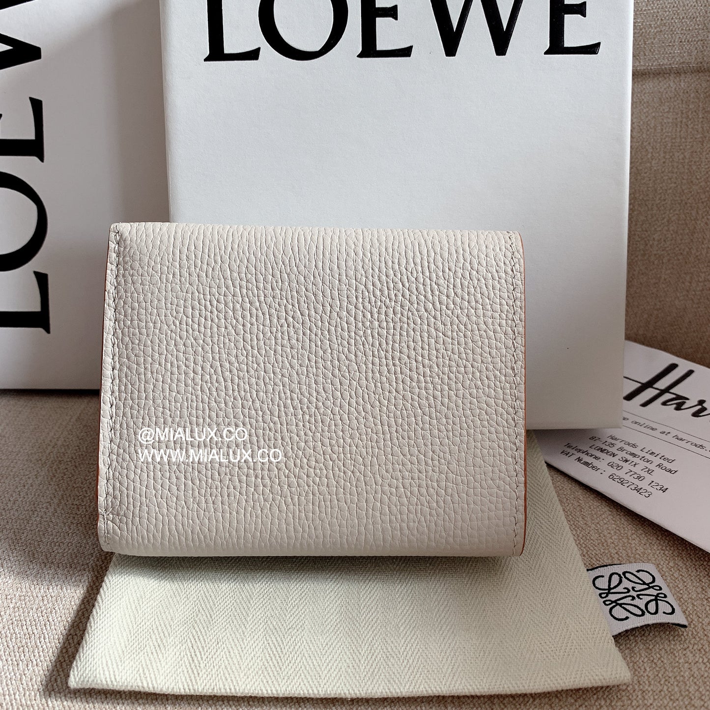 Loewe▪️Anagram Trifold 三折短夾/495