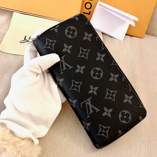 LV Zippy 男生款直式拉鏈長夾/610✨🉐26620