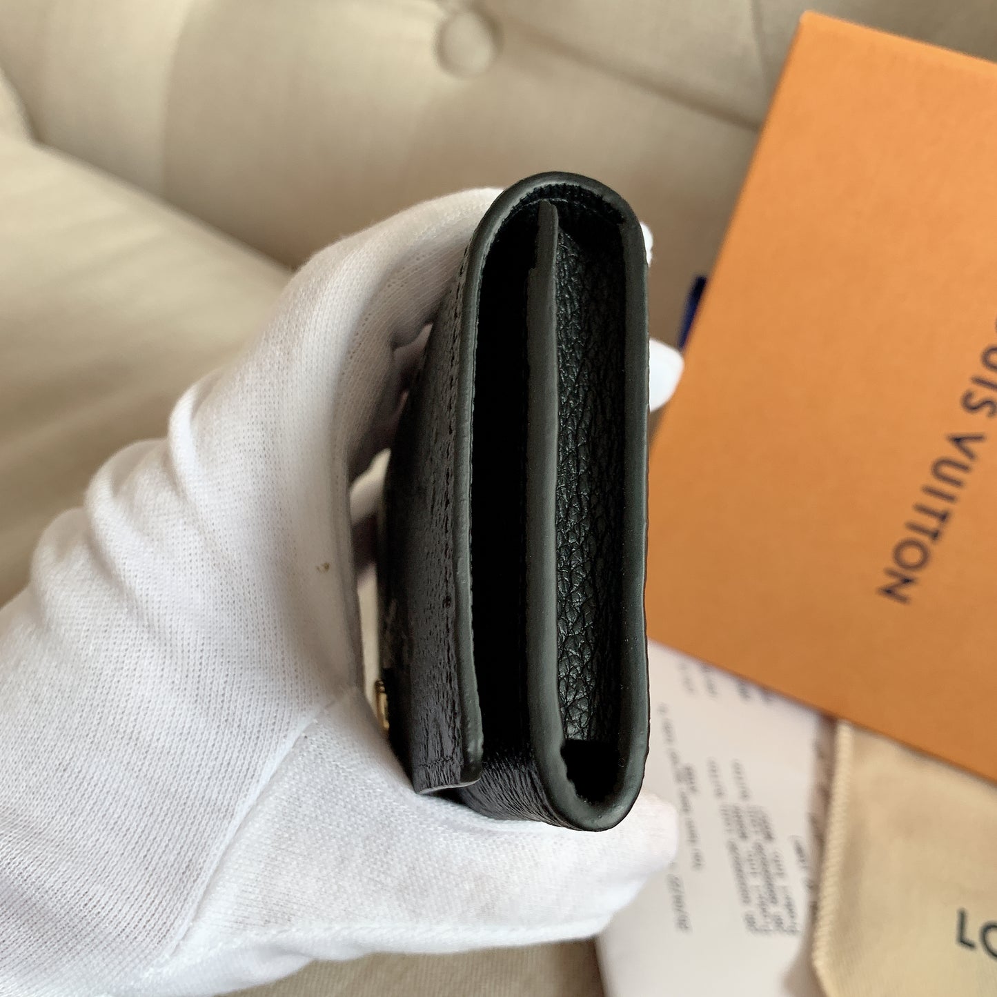 LV Card Holder 壓紋牛皮卡夾/270✨🉐12340