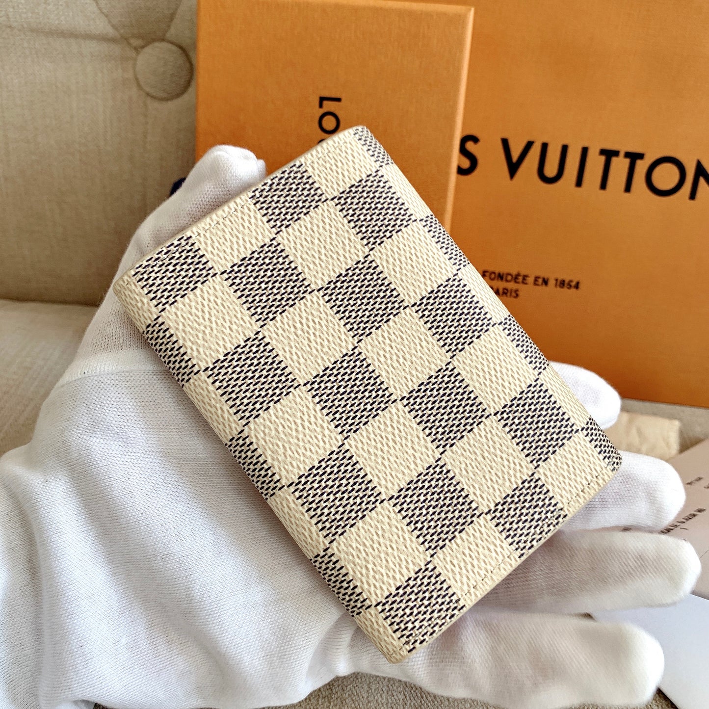 LV Rosalie 棋盤格圓翻蓋零錢包/300✨🉐13600