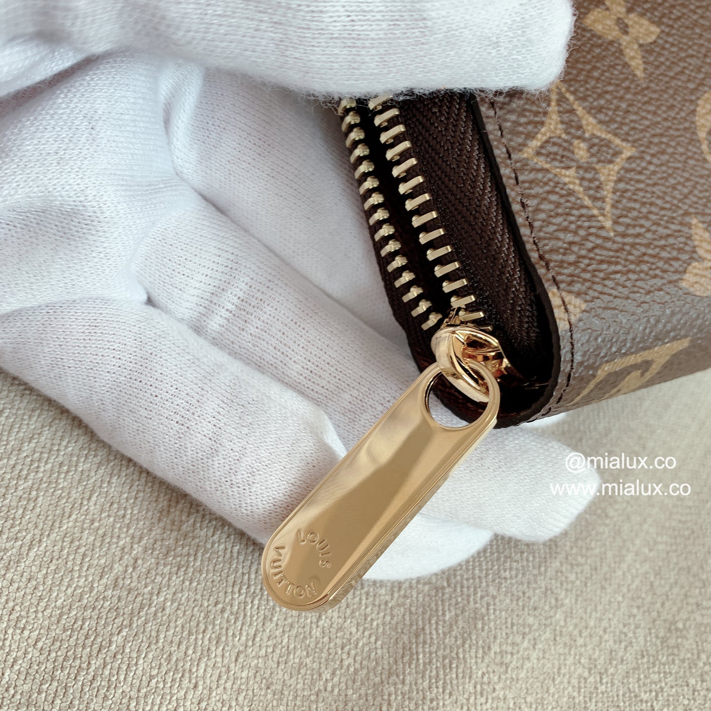 LV▪️Zippy 拉鍊長夾/580✨🉐25360
