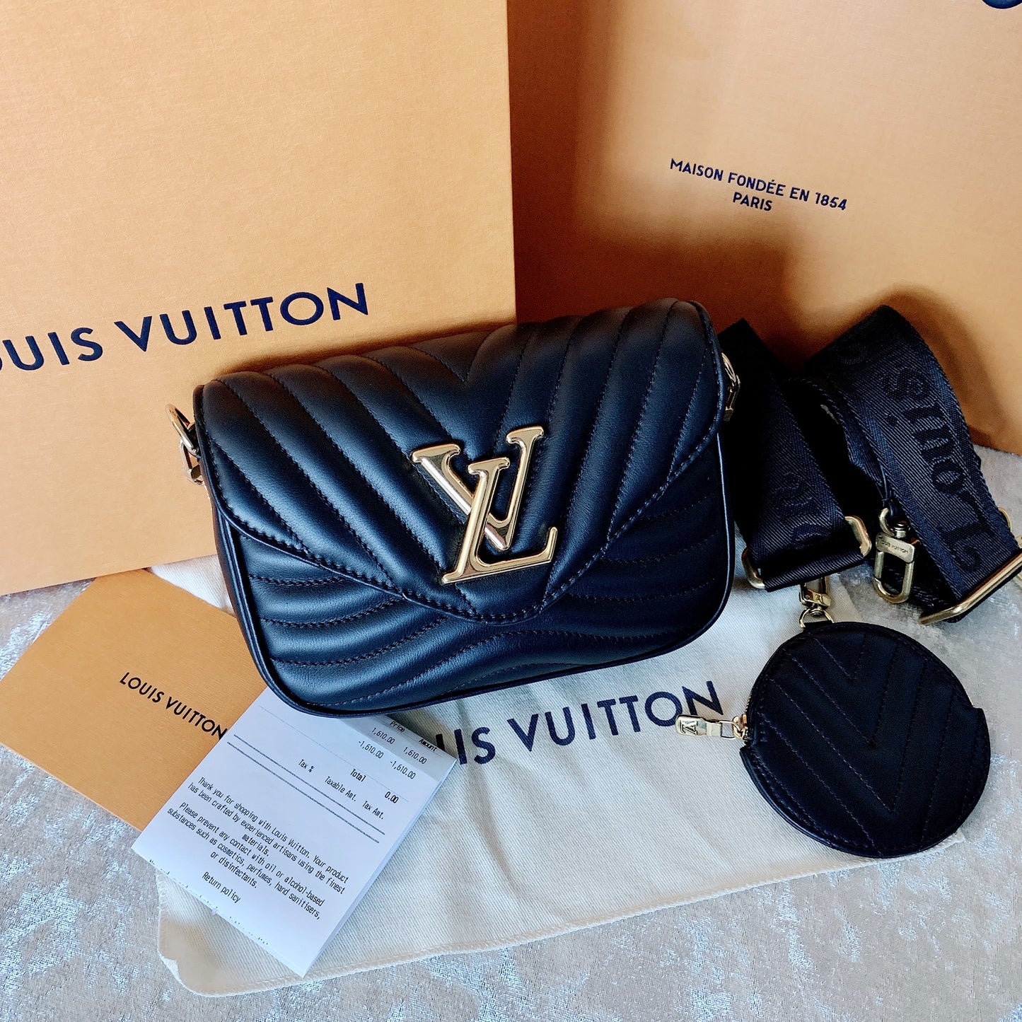 ❌LV▪️New Wave Multi Pochette 三合一翻蓋斜背包/1940 ✨🉐78600