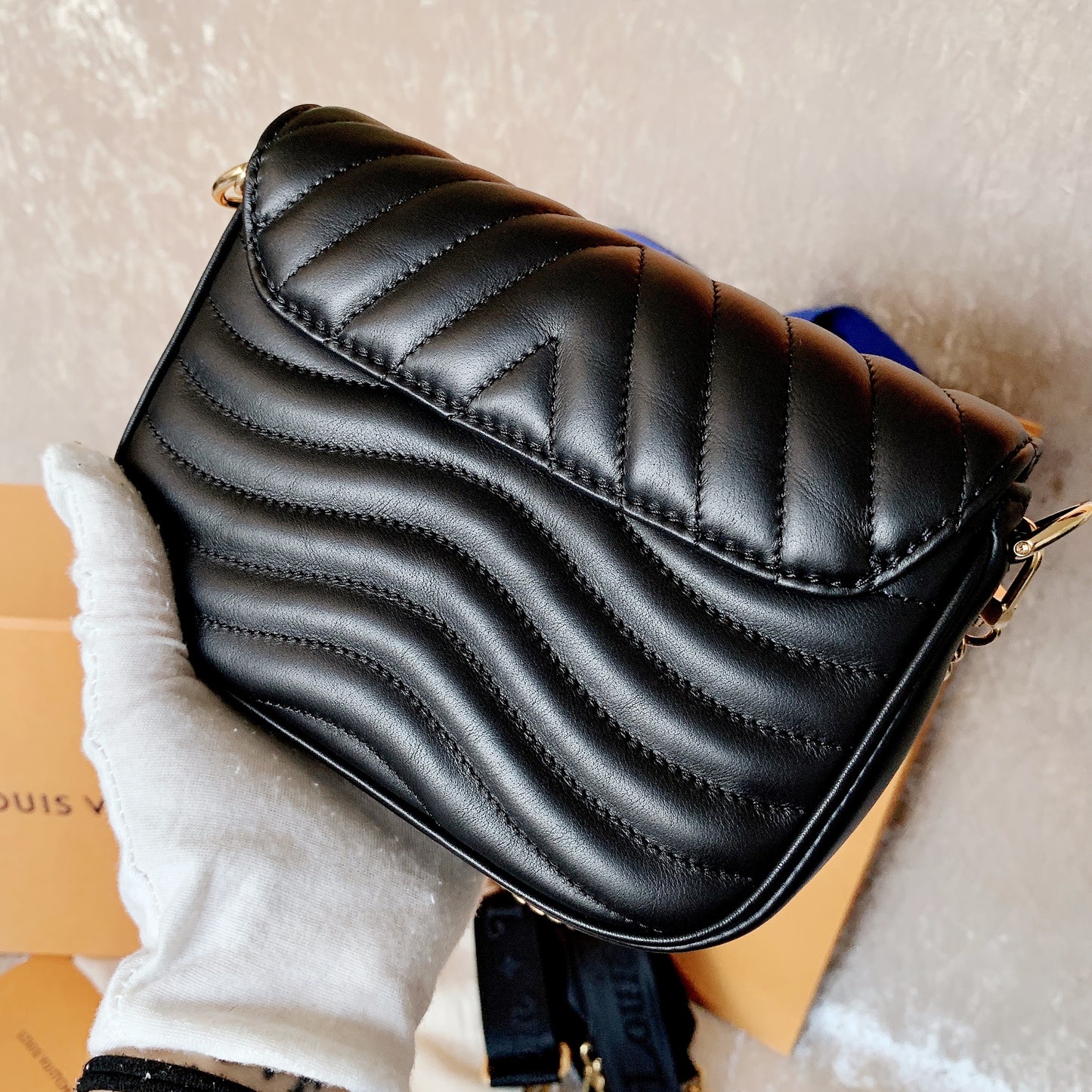 ❌LV▪️New Wave Multi Pochette 三合一翻蓋斜背包/1940 ✨🉐78600