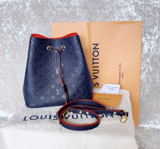 LV NéoNoé MM 壓紋牛皮水桶包/2050✨🉐85050
