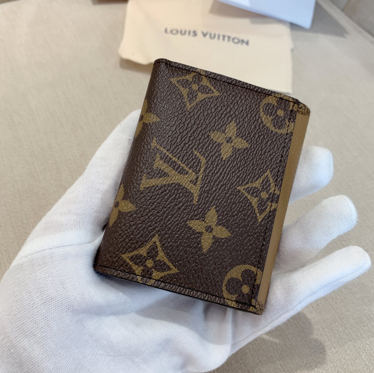 LV▪️Zoé 拼色信封短夾/445✨🉐19690