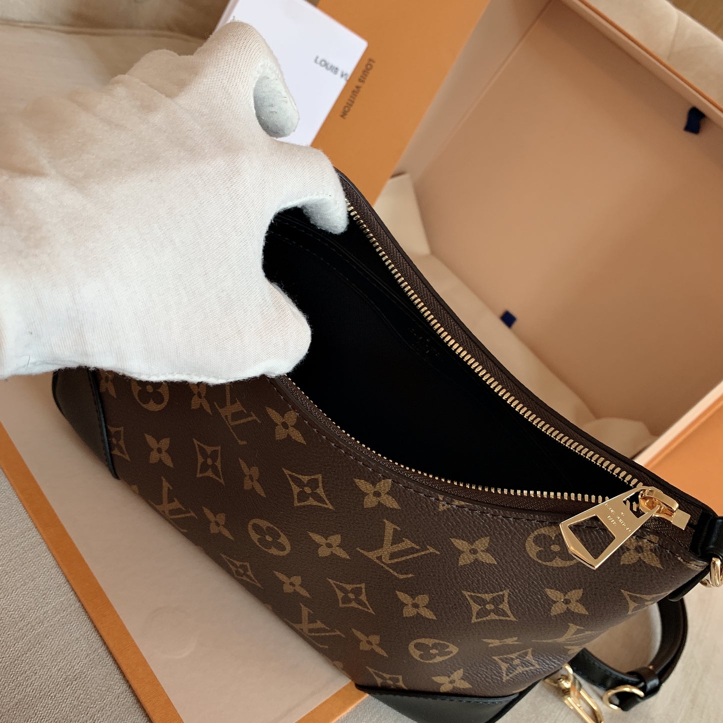 LV▪️Boulogne 老花牛角包/1850✨🉐78700