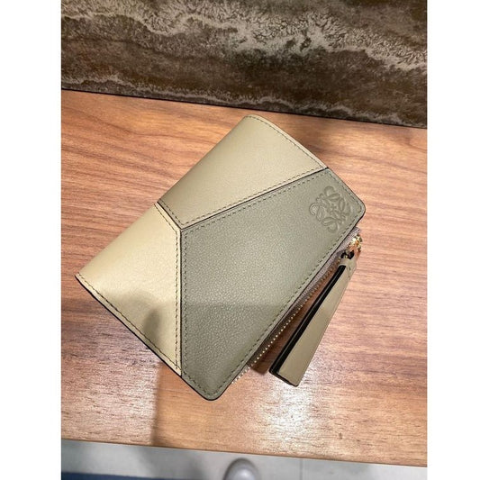 Loewe Puzzle slim compact wallet 經典牛皮拼圖拉鍊短夾/450