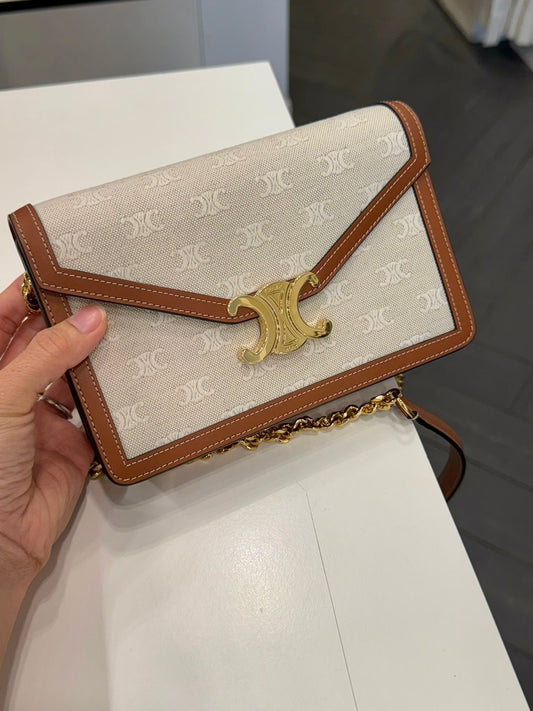 @Celine Outlet Margo WOC 凱旋門鏈條包