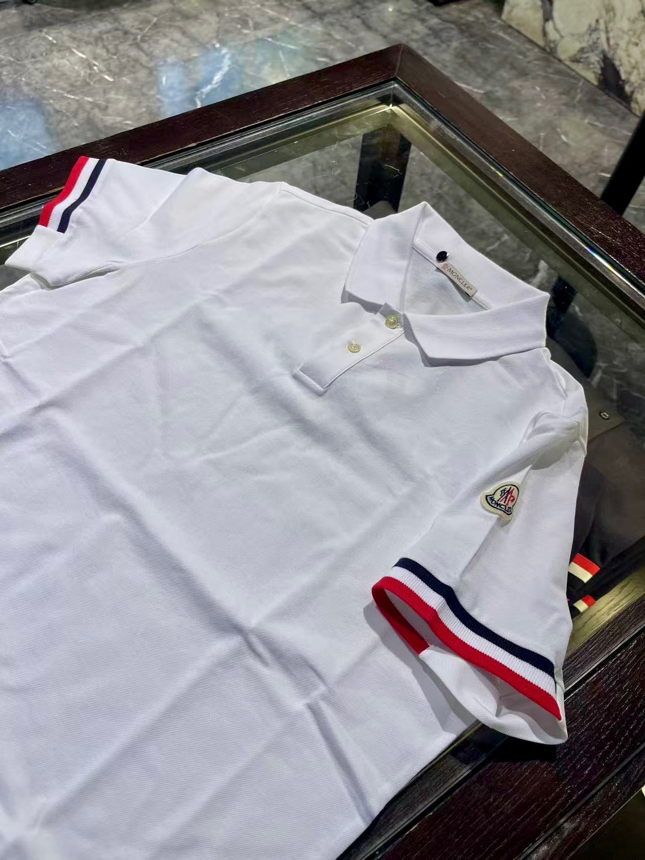 @Moncler Polo 男生款袖飾POLO上衣/230P154 🔔限時折🉐8430