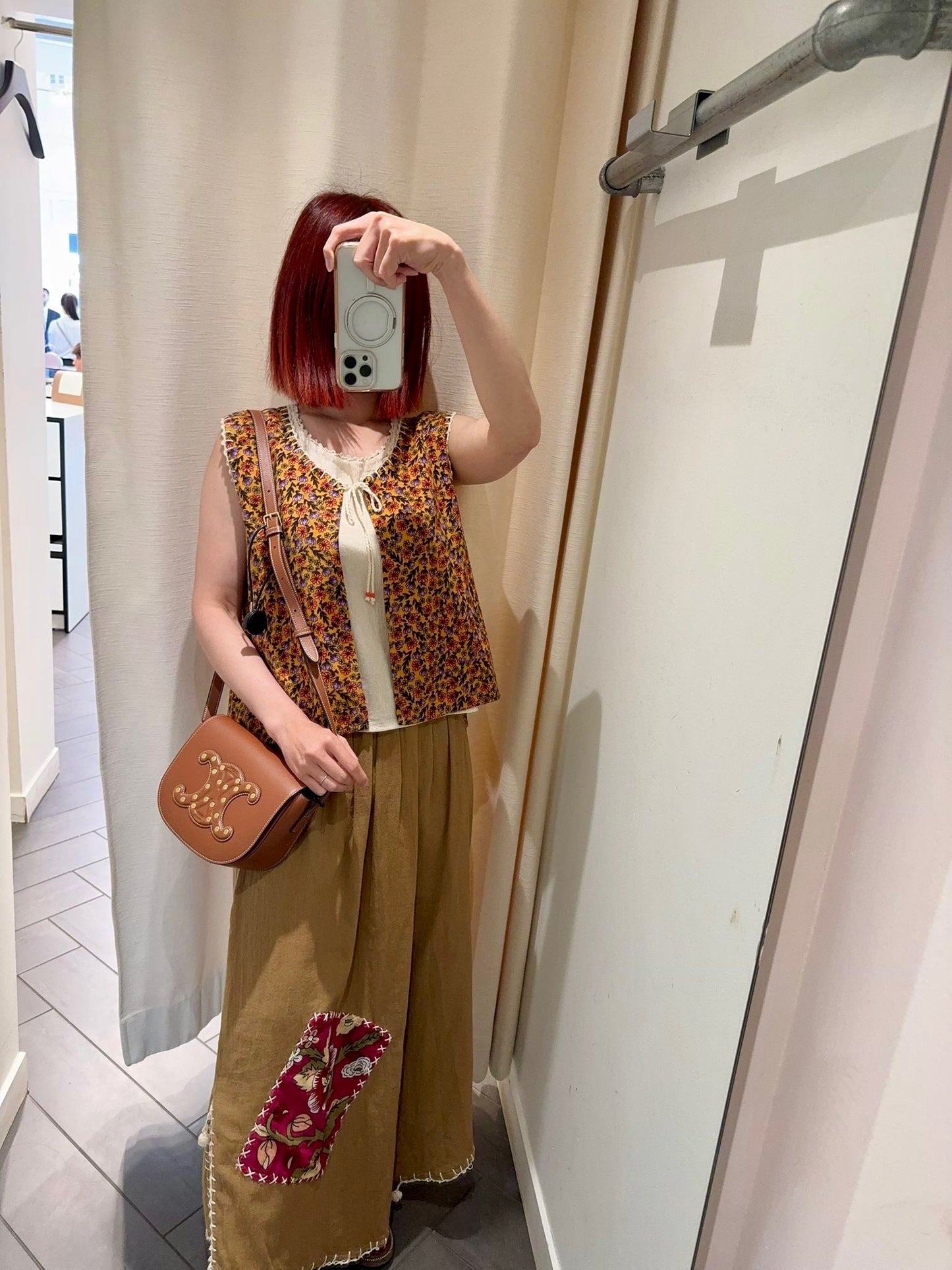 @Celine Outlet Folco Cuir 凱旋門半月包