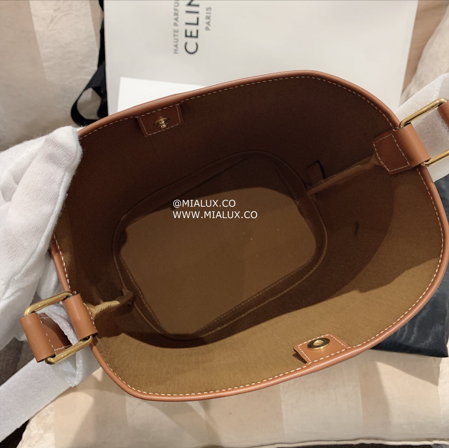 Celine▪️Bucket S 小款凱旋老花水桶包/1250E1300 🉐46500🇪🇺