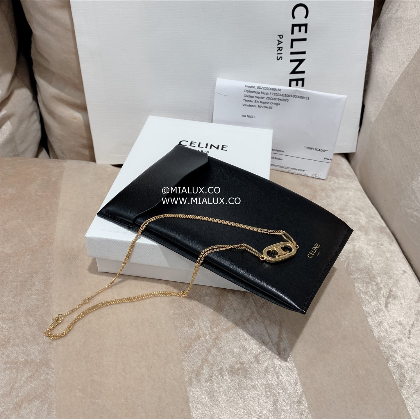 Celine▪️TRIOMPHE 豬鼻子項鍊/410E440 🉐16400🇪🇺