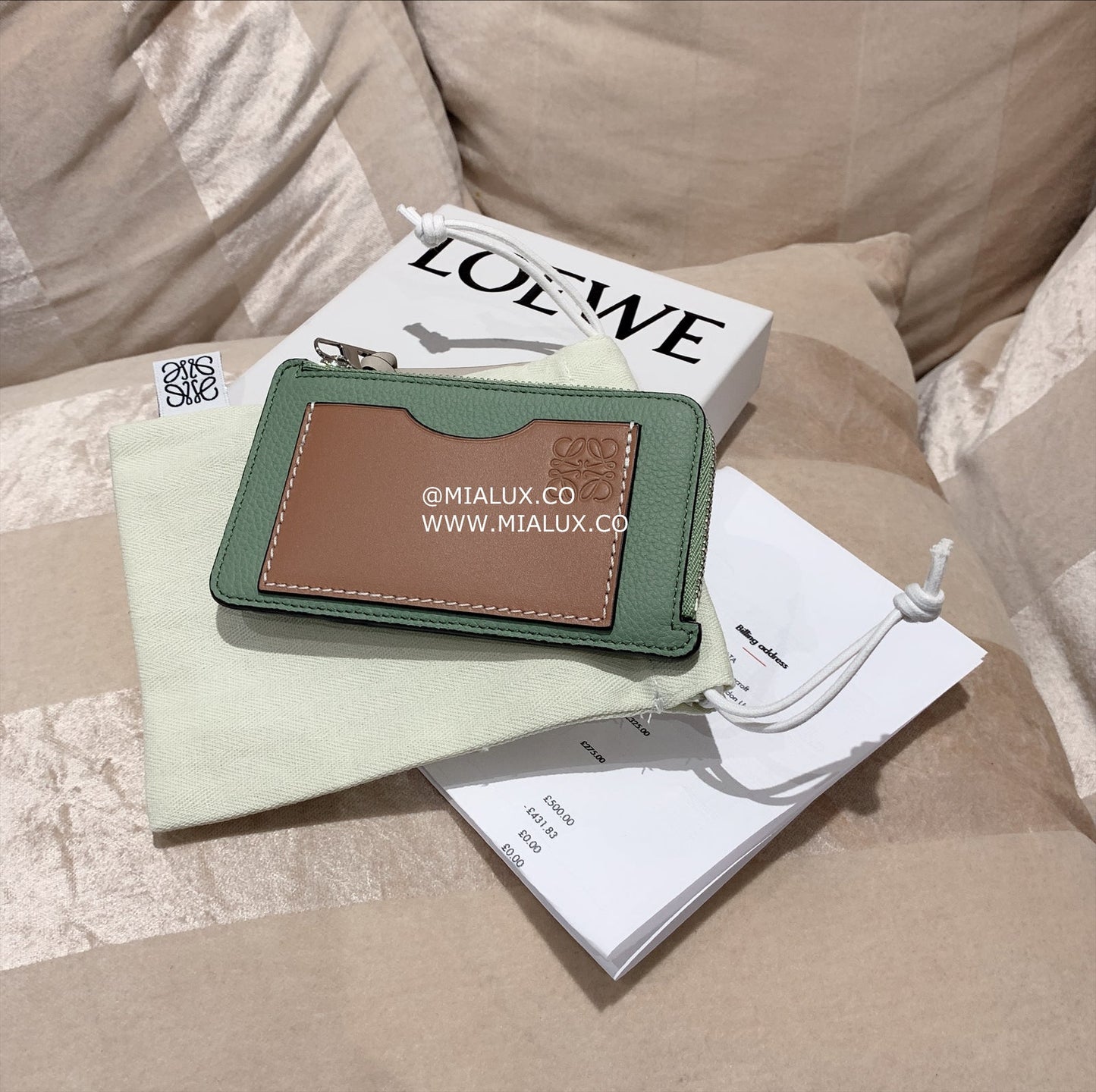 *現貨*Loewe▪️Coin Cardholder 軟粒面牛皮拉鍊卡包-迷迭香綠 P8500 /T14000