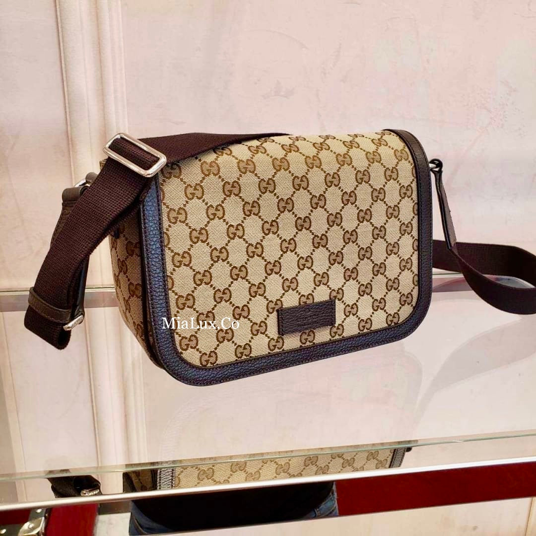 *@Gucci 男生款老花織布郵差包/ 小款P470 / 大款 P490