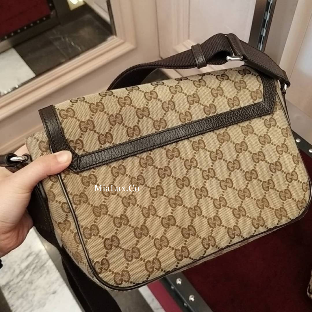 *@Gucci 男生款老花織布郵差包/ 小款P470 / 大款 P490