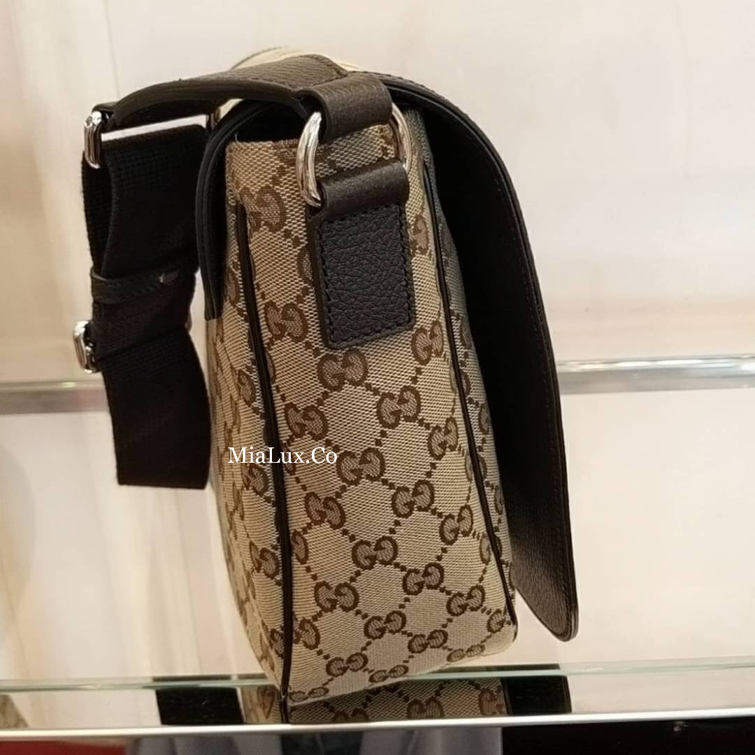 *@Gucci 男生款老花織布郵差包/ 小款P470 / 大款 P490