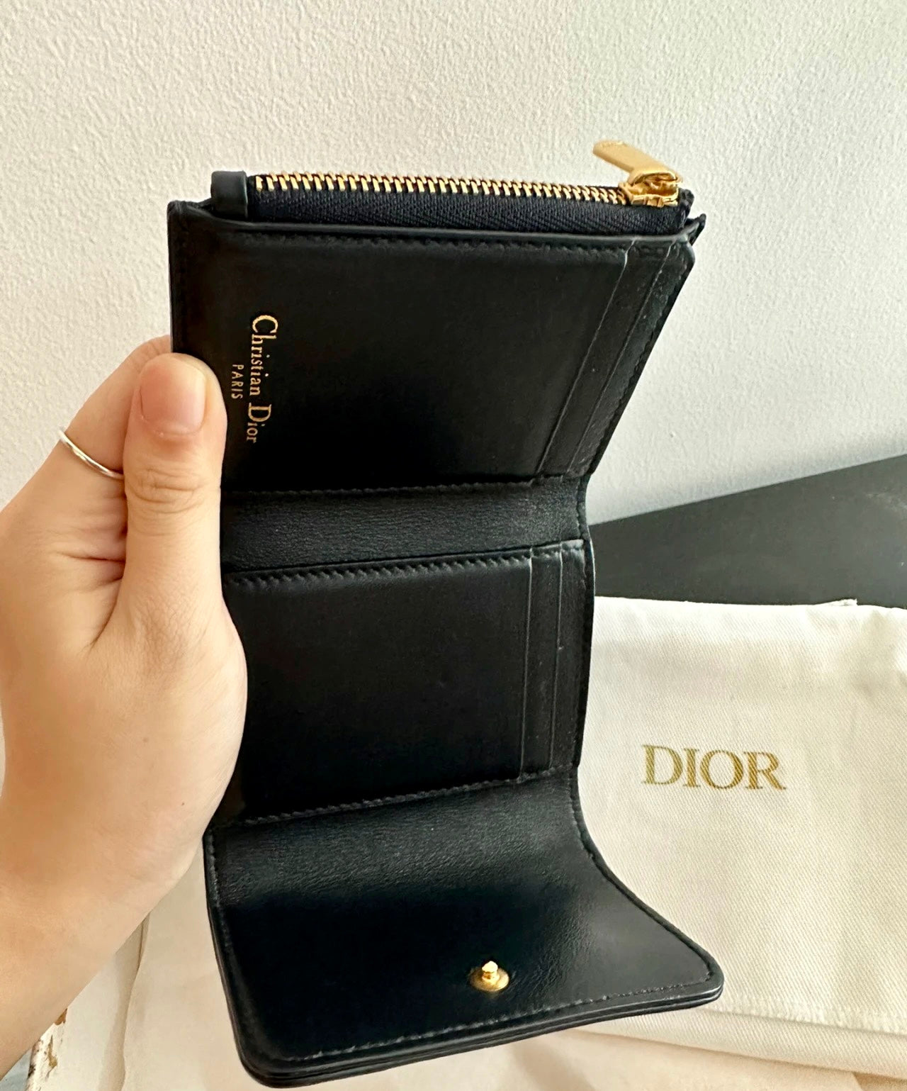 ❌Dior▪️30 Montaigne Lotus Wallet 蒙田藍提花蓮花三折短夾/490E540