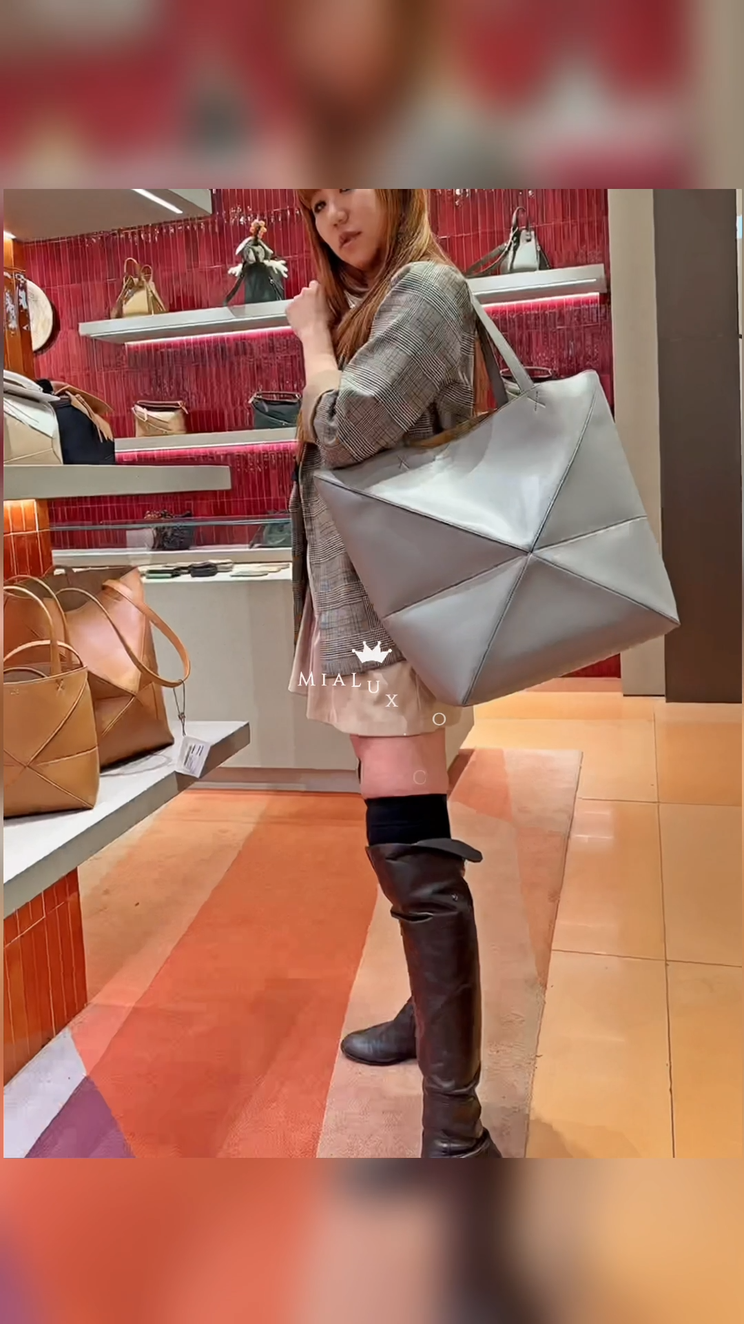 Loewe▪️Puzzle Fold Tote XL 大款單色拼圖摺疊包/1750