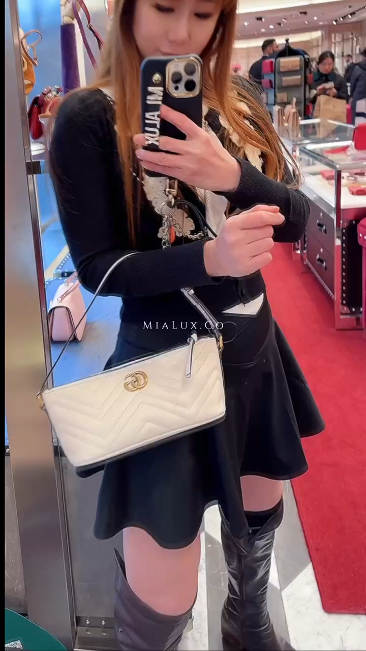 @Gucci▪️GG Marmont 2.0 Padded 腋下包/1020P715 🔔限時折🉐33180 💰