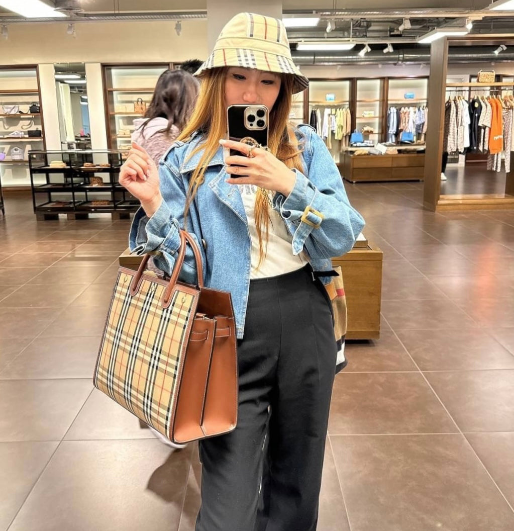 @Burberry Check Tote 小款格紋托特包/P895 🔥下殺🉐41280