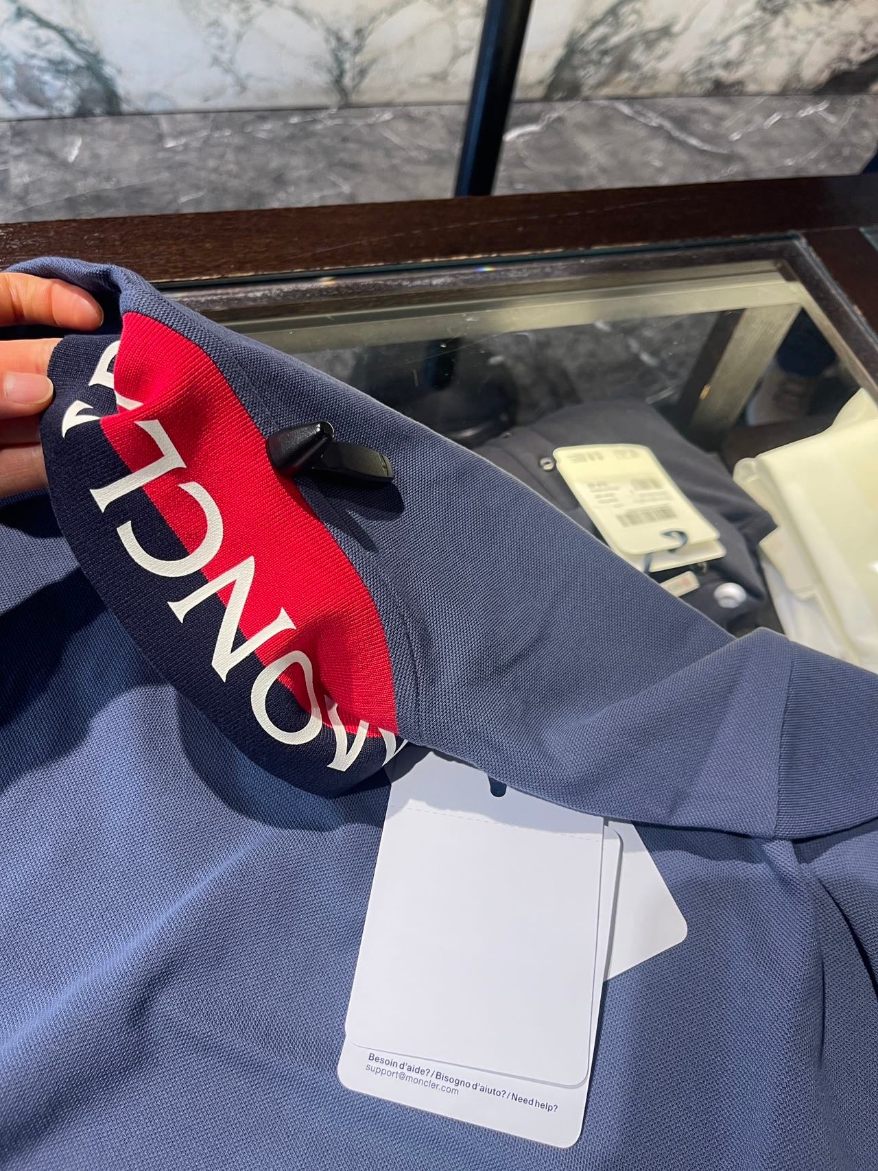 @Moncler Polo 男生款POLO上衣/230P154 🔔限時折🉐8430