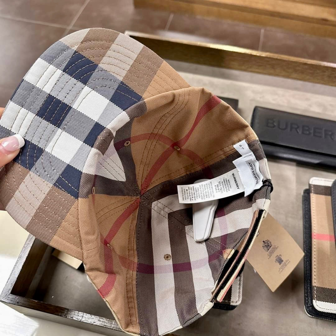 @Burberry Classic Cap 經典格紋棒球帽/P159 🔥下殺🉐8660