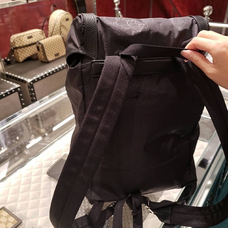 @Gucci Nylon 男生款黑後背包/P540