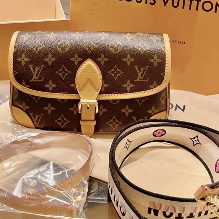 LV▪️Diane 法棍包/1820✨🉐77440